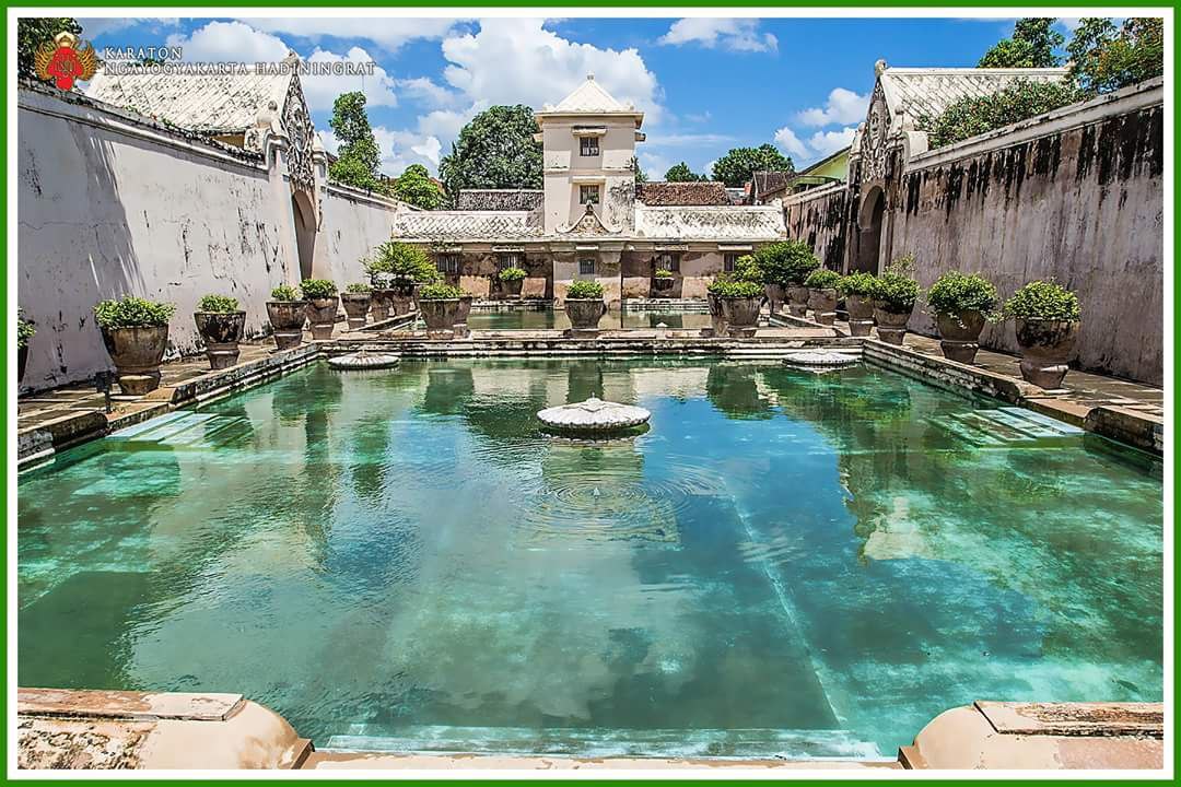 Tamansari: Kisah Taman Air yang Pernah Jadi Istana dan Kini Nyempil di Tengah Kampung
